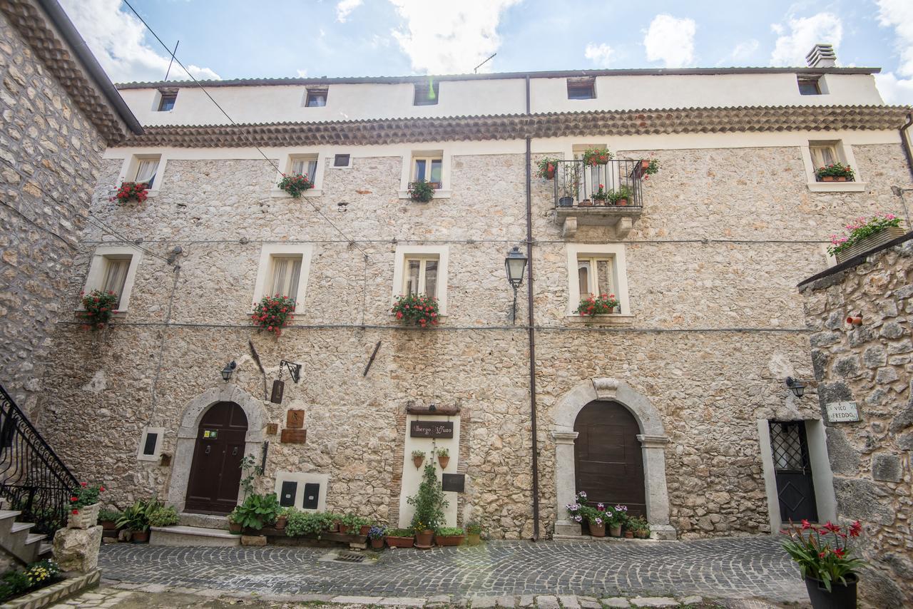 Nena Al Borgo Castello Bed & Breakfast Pico Exterior photo